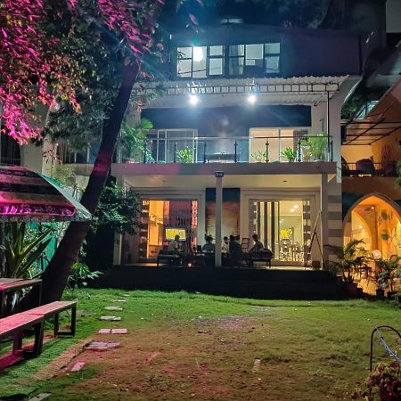 Urban Nomads Pune Riverside Colive Cowork Hostel Buitenkant foto