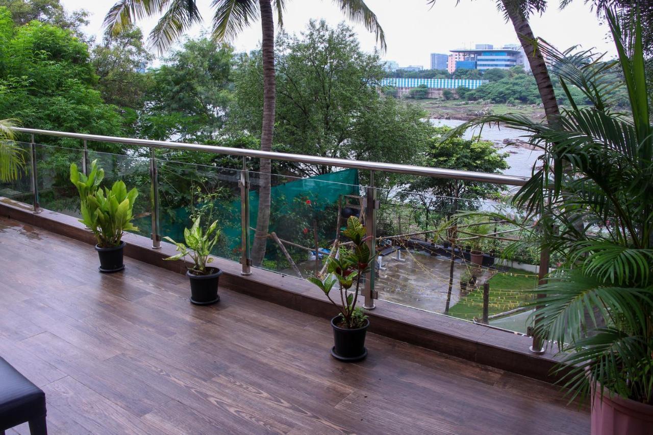 Urban Nomads Pune Riverside Colive Cowork Hostel Buitenkant foto