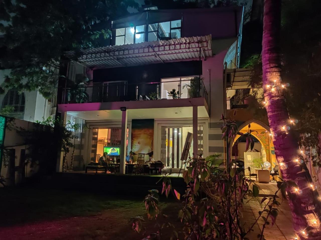Urban Nomads Pune Riverside Colive Cowork Hostel Buitenkant foto