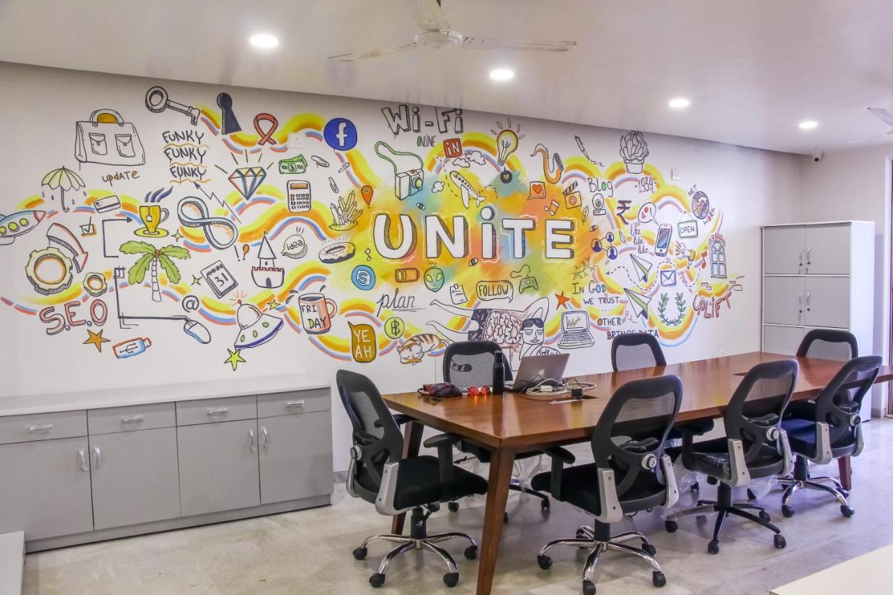 Urban Nomads Pune Riverside Colive Cowork Hostel Buitenkant foto