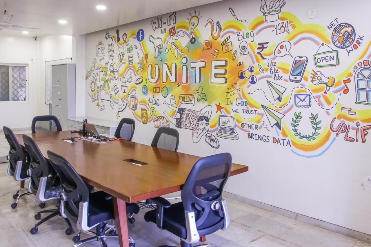 Urban Nomads Pune Riverside Colive Cowork Hostel Buitenkant foto