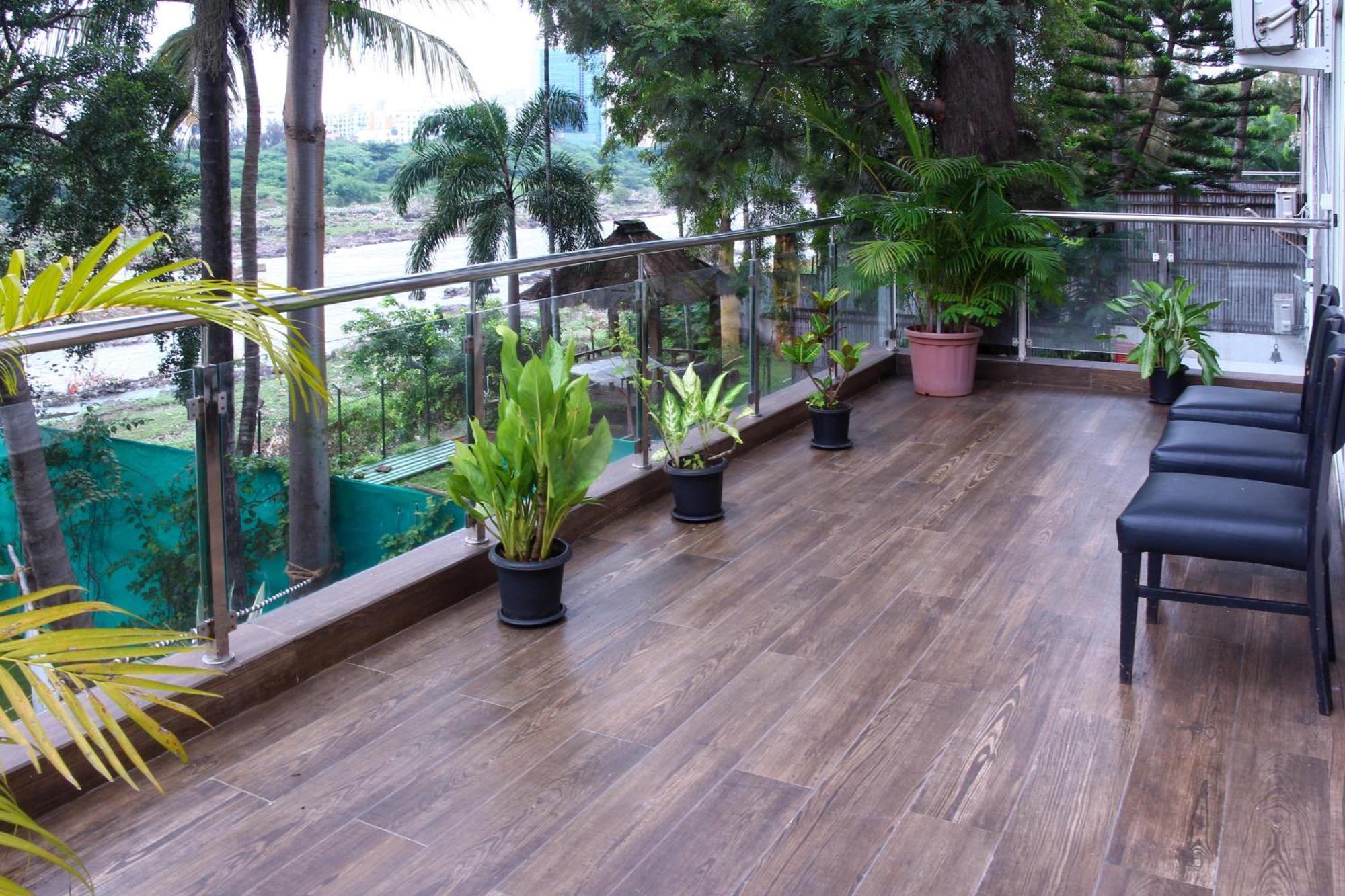 Urban Nomads Pune Riverside Colive Cowork Hostel Buitenkant foto